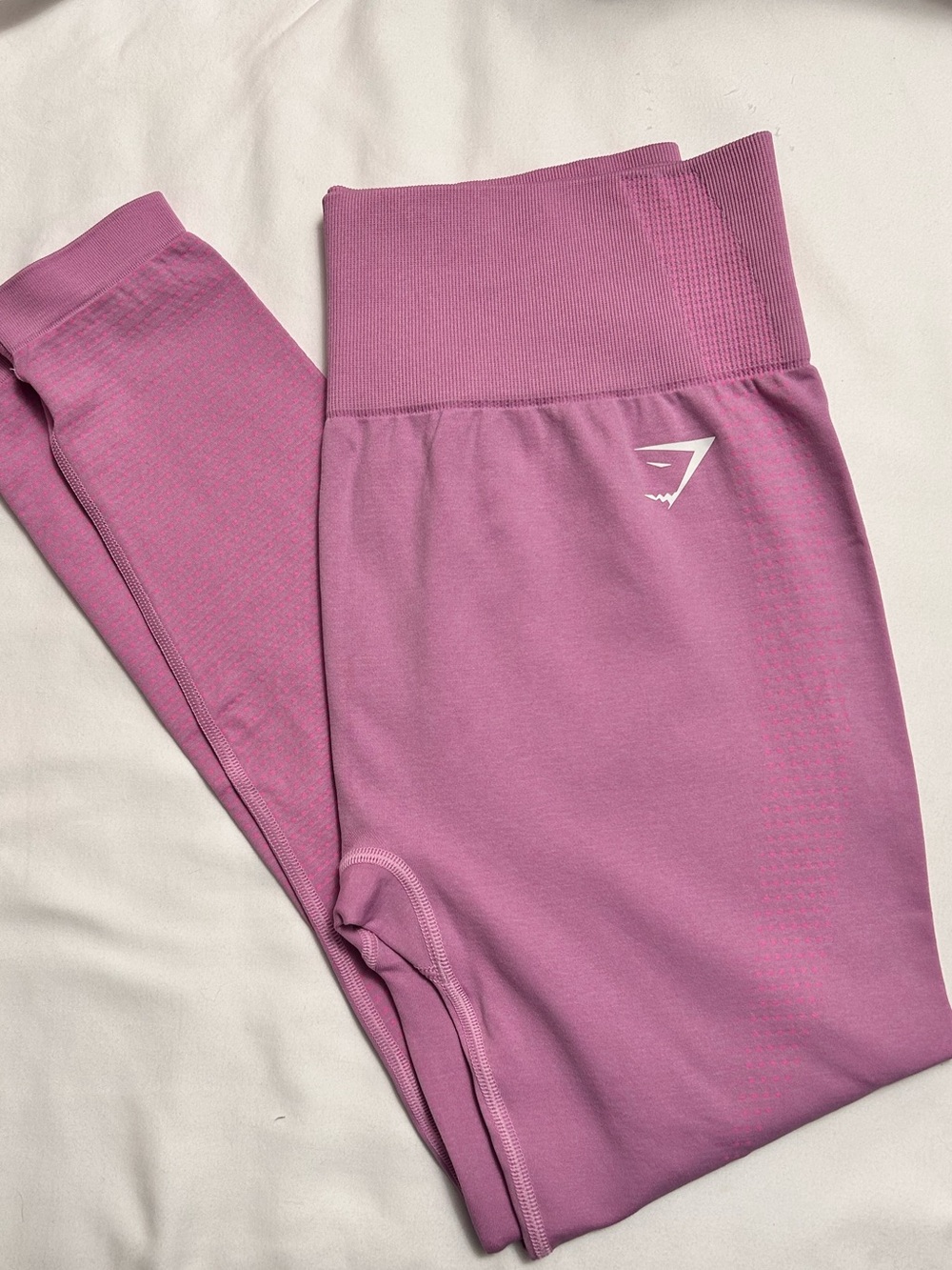 Gymshark Vital 2.0 Seamless Leggings in Soft Pink - Like New - Picture 8 of 9